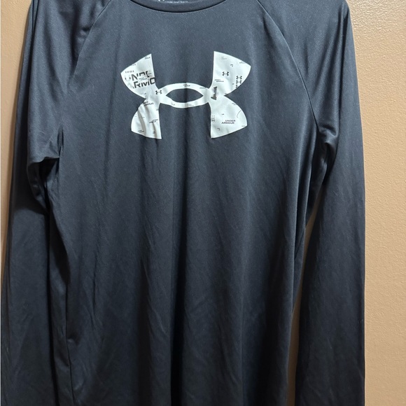 Under Armour Dry Fit - Picture 2 of 2